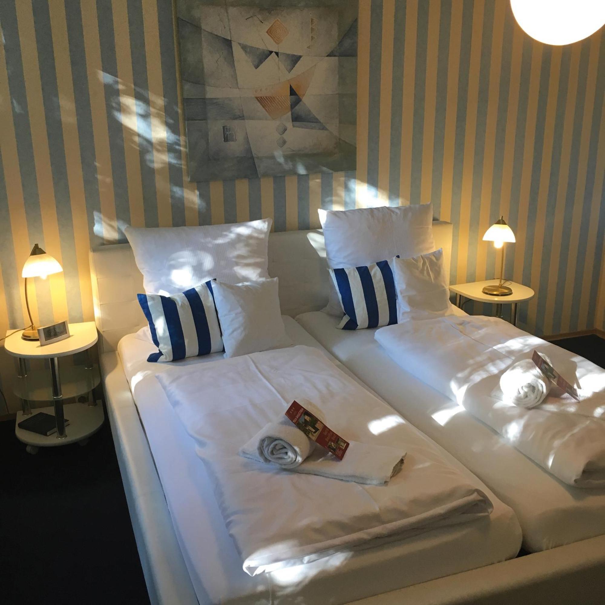 Hotel B&B Bredl In Der Villa Ballestrem Straubing Eksteriør bilde