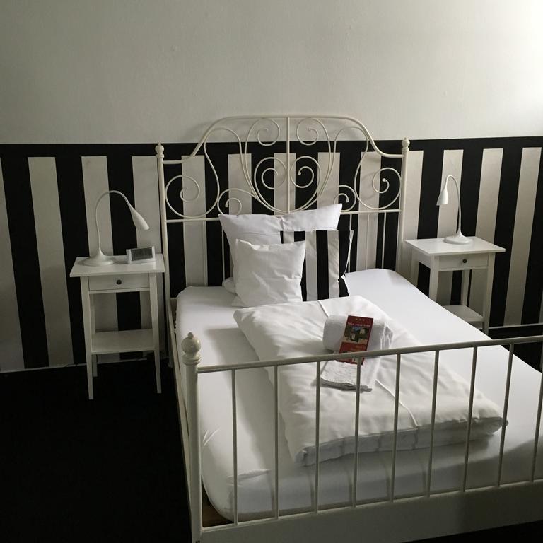 Hotel B&B Bredl In Der Villa Ballestrem Straubing Eksteriør bilde
