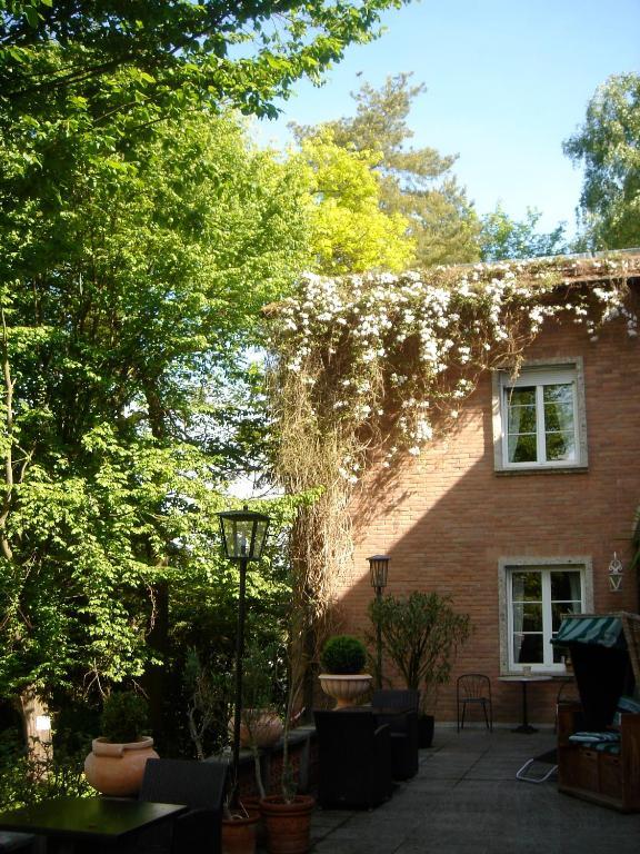 Hotel B&B Bredl In Der Villa Ballestrem Straubing Eksteriør bilde
